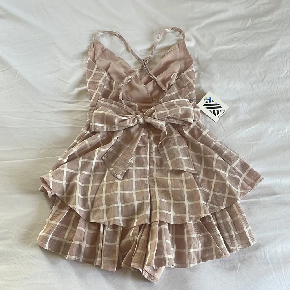 Blithe, Blush Ruffle Romper, S - Picture 2 of 3